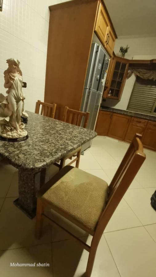 Sbatin Hotel Madaba Habitación foto